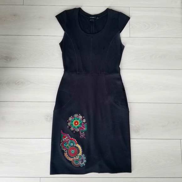 Desigual Dresses & Skirts - Desigual Black Fitted Dress with Floral Embroidery size S